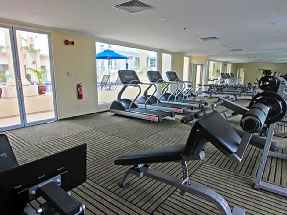 Harmoni One Convention Hotel & Service Apartments