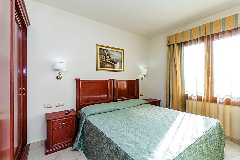 Hotel Regina Elena
