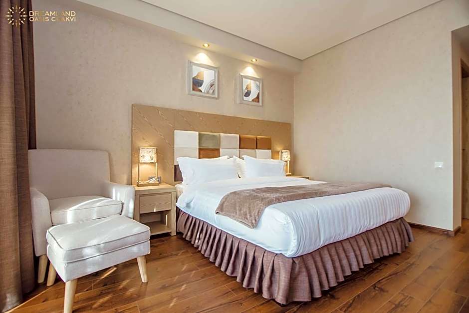 Dreamland Oasis Aparthotel