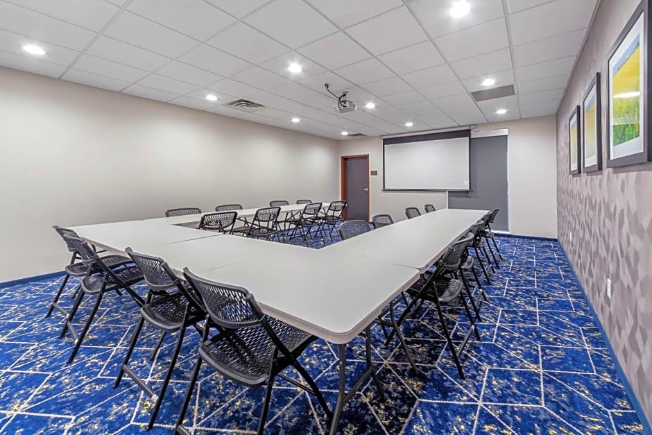 Comfort Inn & Suites Oklahoma City