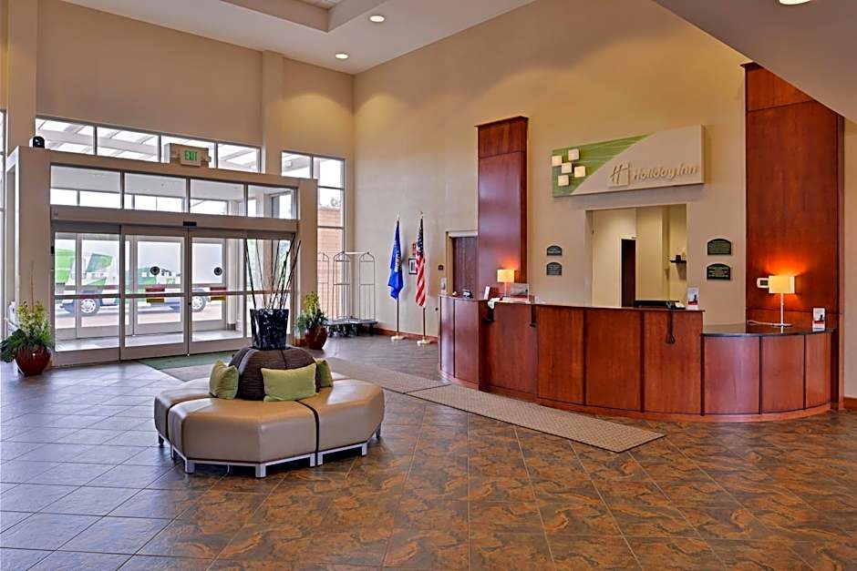 Holiday Inn Madison at The American Center By IHG