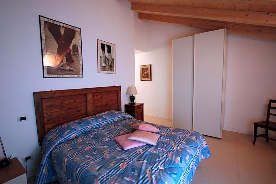 Photo 1 of 8 of Double Room