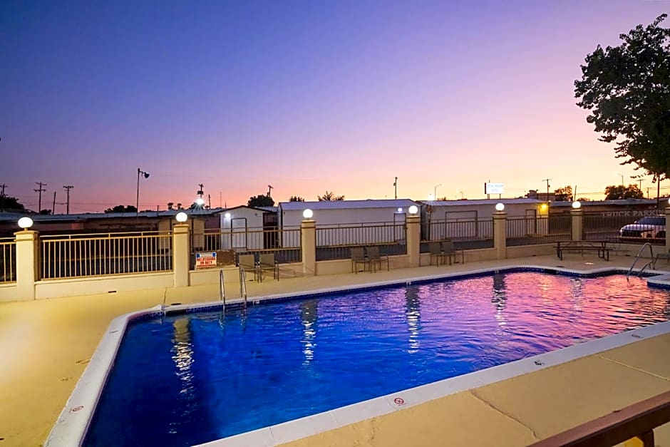 Carlsbad Inn , New Mexico