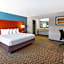 Baymont by Wyndham St. Ignace Lakefront