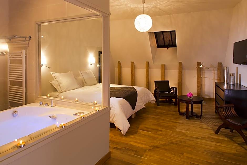 Demeures & Châteaux Auberge de la Tour - Hôtel & Restaurants - Marcolès Auvergne
