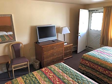Double Room with Two Double Beds