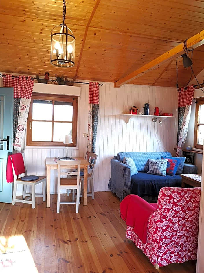 Domek na Skraju Wsi dostęp do jeziora UBLIK