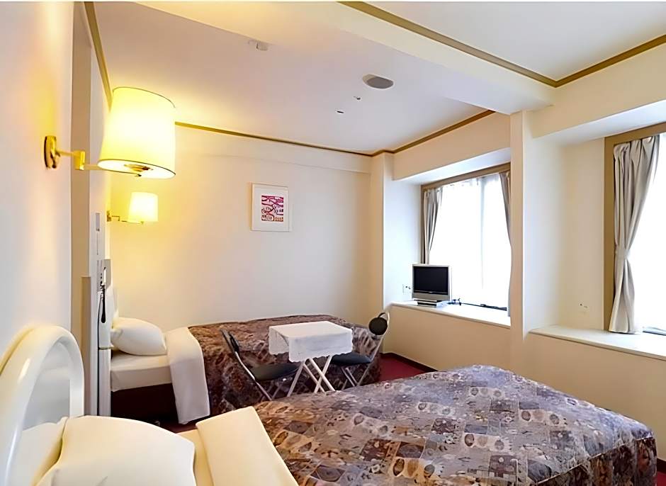 U-Community Hotel