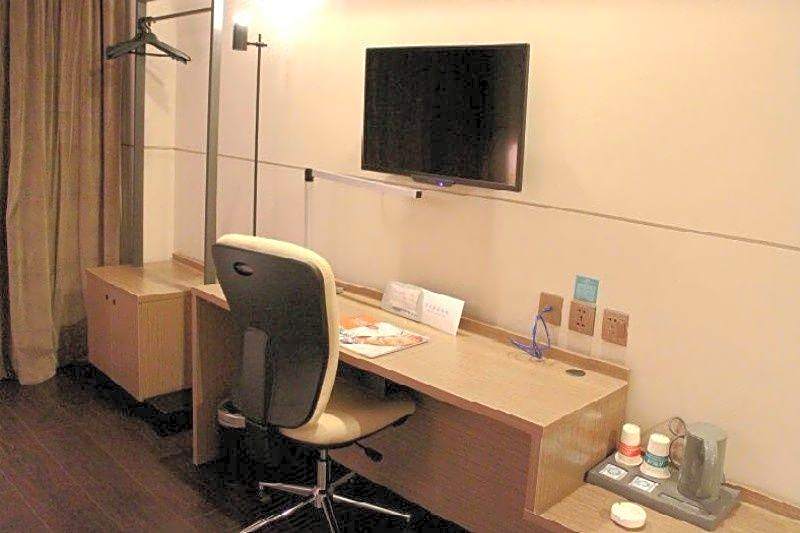 Jinjiang Inn Select Tianjin Tanggu Metro Station Zhongxin North Road