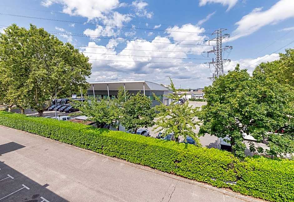 B&B HOTEL Lyon St Priest