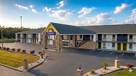 Days Inn by Wyndham Newberry
