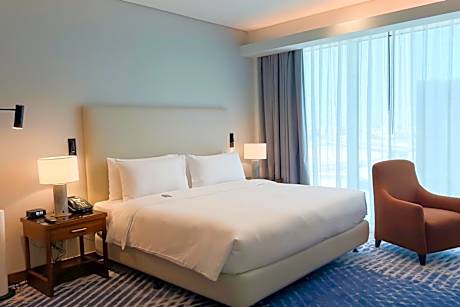 Junior King Suite with Seating Area