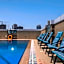 Crystal Plaza Al Majaz Hotel