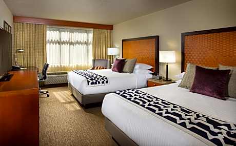 Urban Double Queen Room