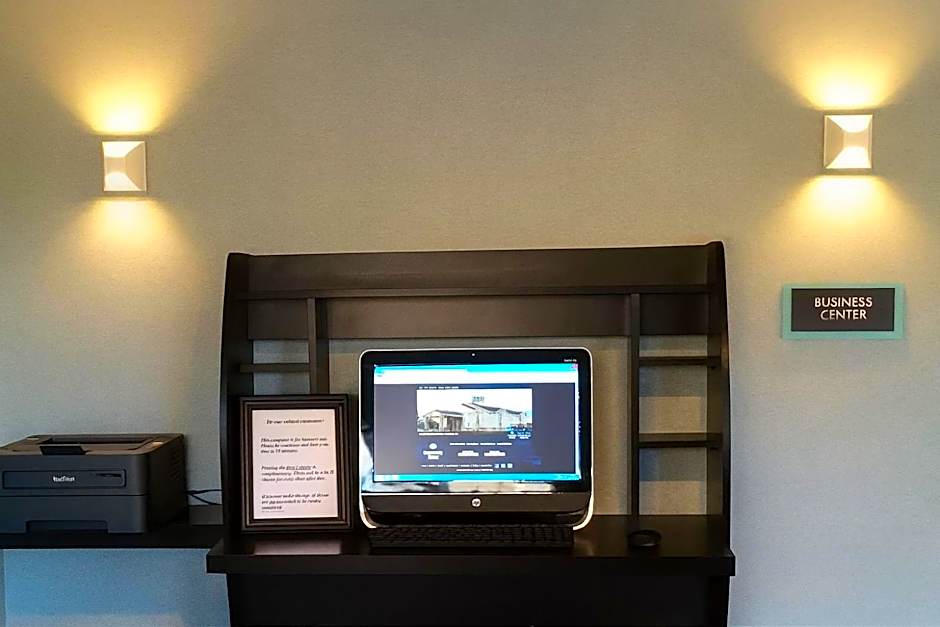 Boarders Inn & Suites by Cobblestone Hotels - Ashland City