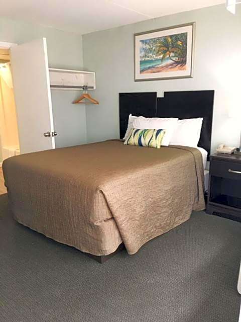 Ocean Plaza Motel