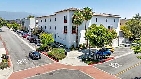 Hotel Casa 425 + Lounge, A Four Sisters Inn