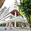 LiveZen Bangkok Sukhumvit