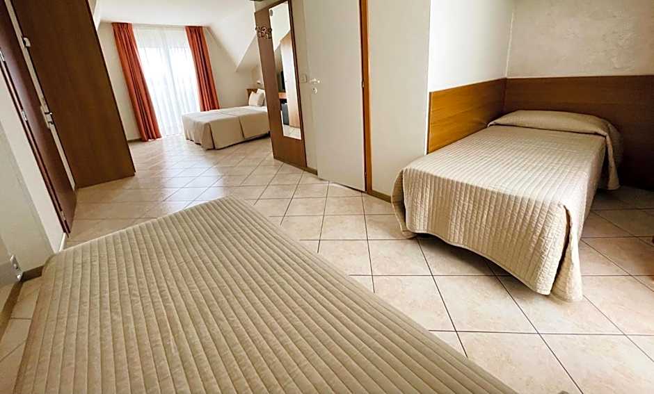 Hotel Touring