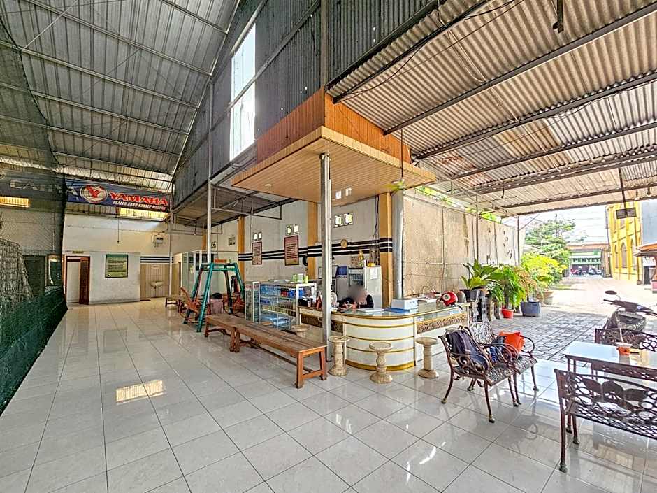 RedDoorz Syariah Near Alun-Alun Tulungagung