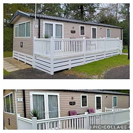 5 Geranium, Holiday Home in Oakdene Forest Park