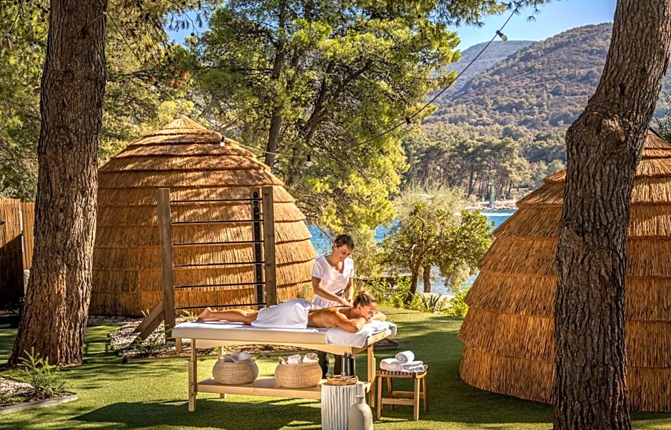 HVAR PLACESHOTEL by Valamar