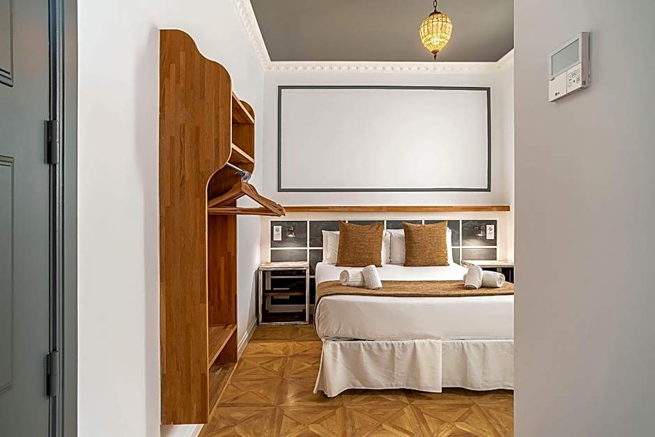 Casa Gracia Apartments