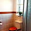 Guinea Fowl Lodge - Lagoon & Heads View B&B, Central Knysna