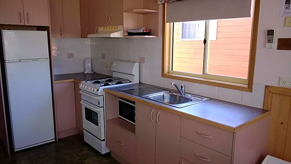 Canberra Carotel Motel