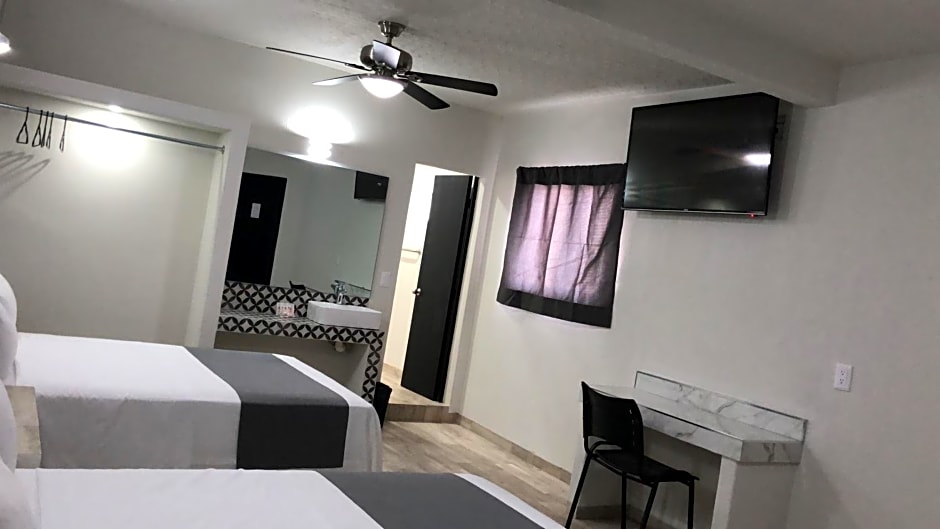 Hotel Gallo Rubio
