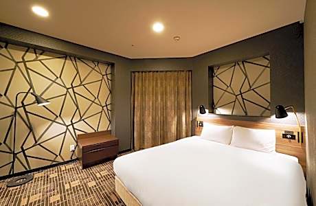 Corner Double Room - Non Smoking