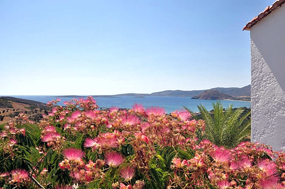 Castri Village Hotel