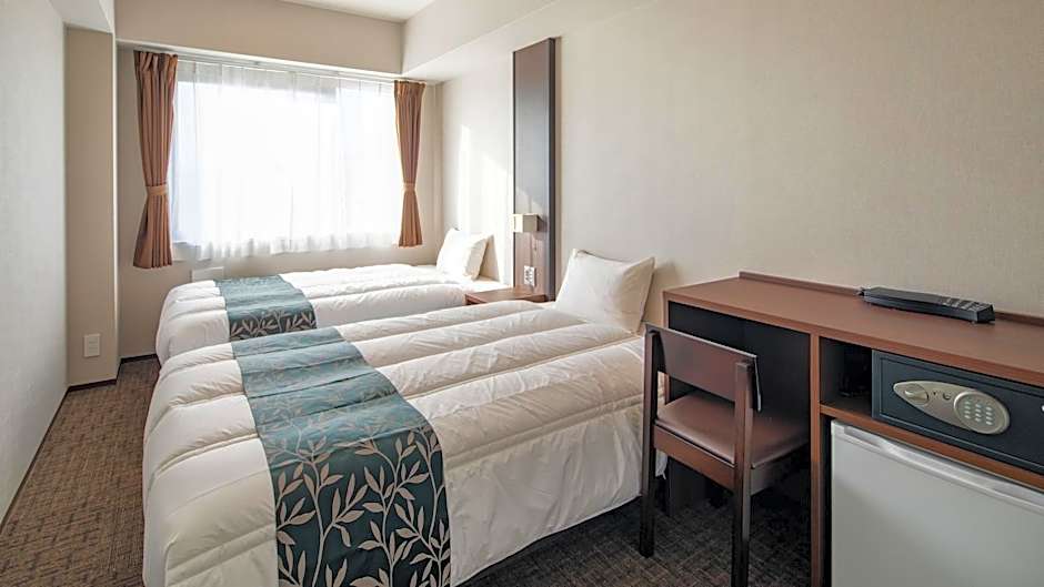 Kyoto City Gardens Hotel – Kyoto, IL