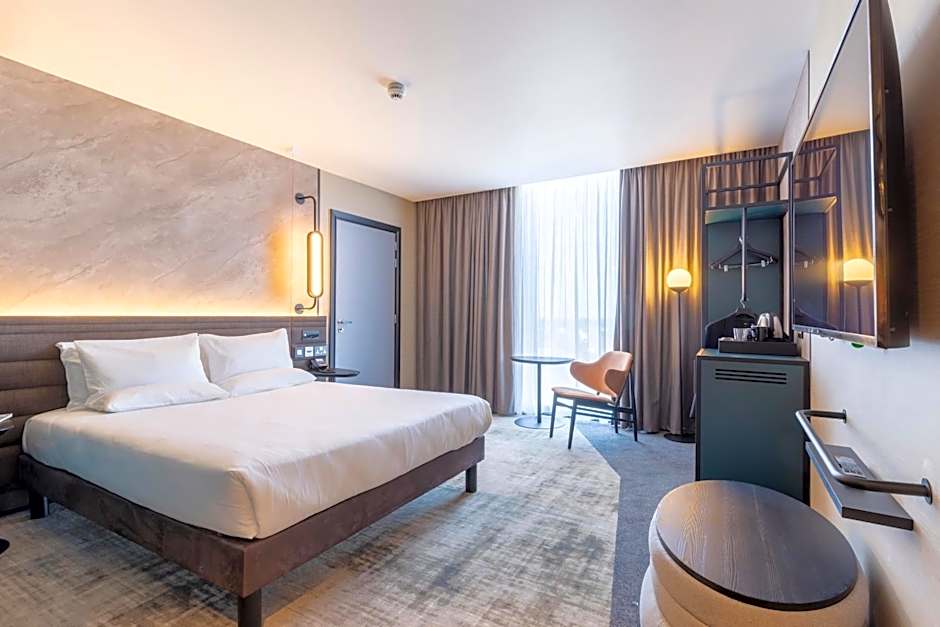 Novotel Liverpool Paddington Village