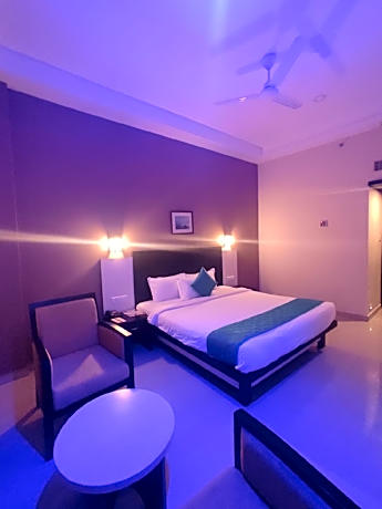 Green Hopper Hotels & Resorts