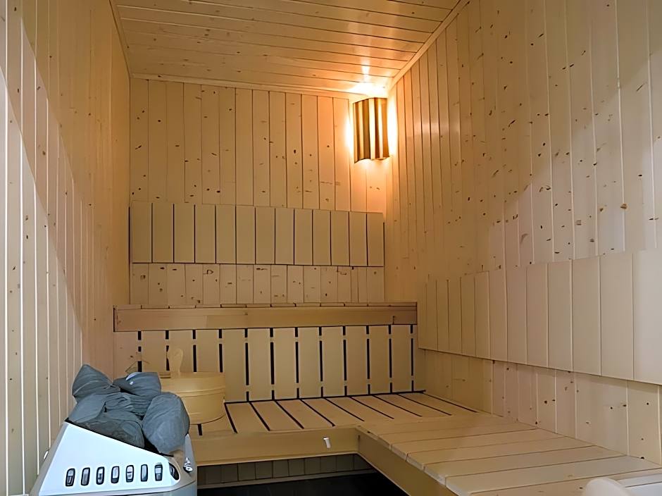 Eastyard Khobar Hotel - Formerly Ramada by Wyndham Khobar