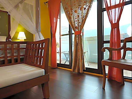 Lagerstoemia Spec Iosa Bed and Breakfast