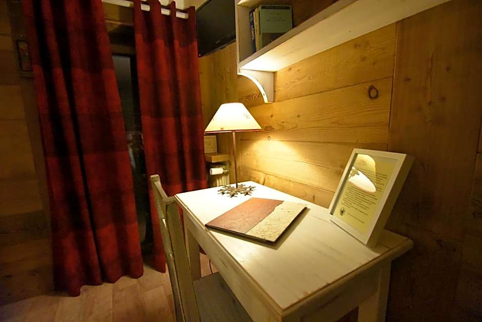 Hotel Petit Dahu - Chambres et Restaurant