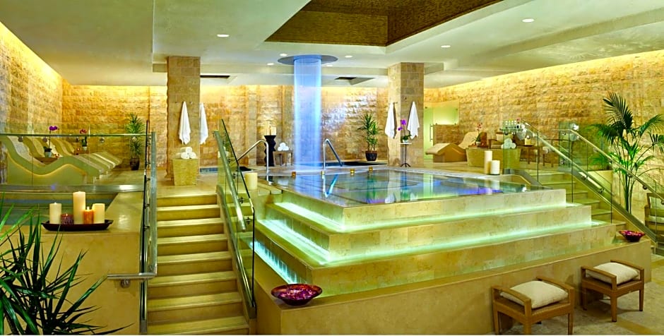 Nobu Hotel at Caesars Palace