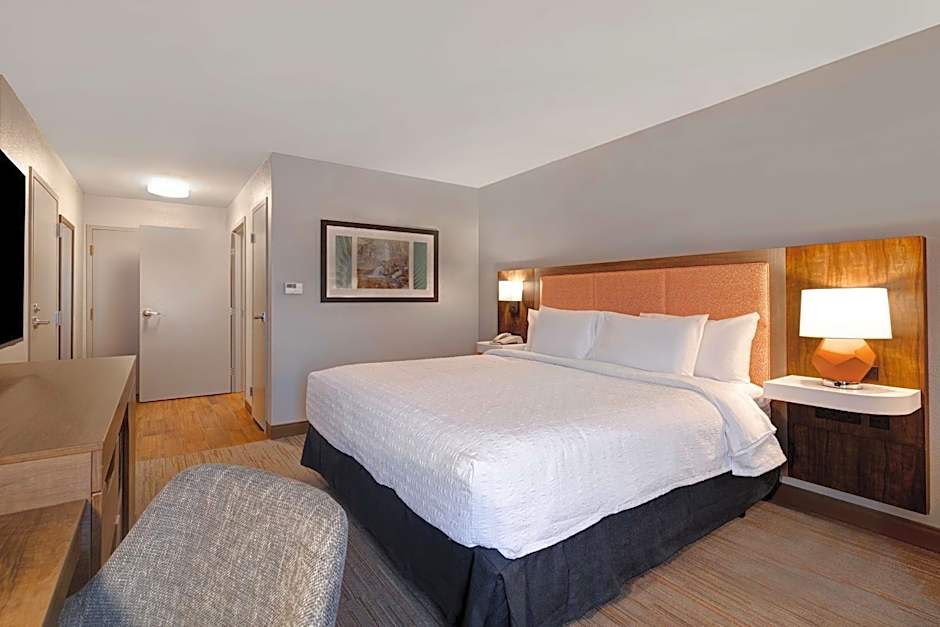 Hampton Inn By Hilton Hot Springs