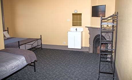 Twin Room - Shared Bathroom