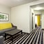 Holiday Inn Express & Suites Norman By IHG