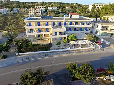 Rozos Hotel