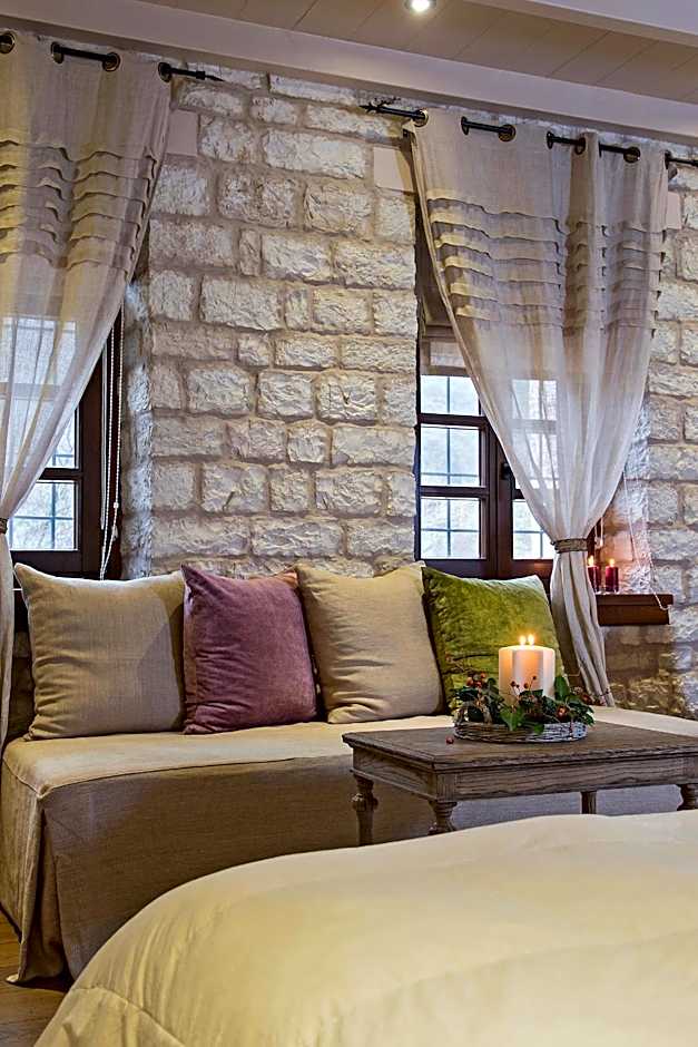 Aberratio Boutique Hotel