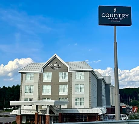 Country Inn & Suites by Radisson, Lumberton, NC