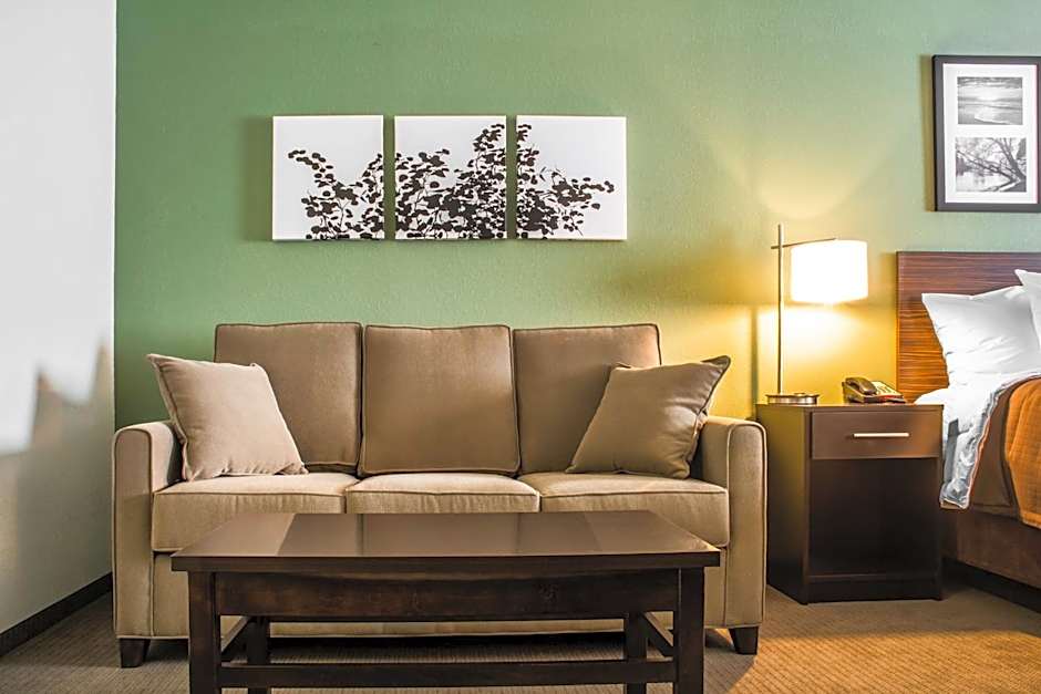 Sleep Inn & Suites Syracuse Airport