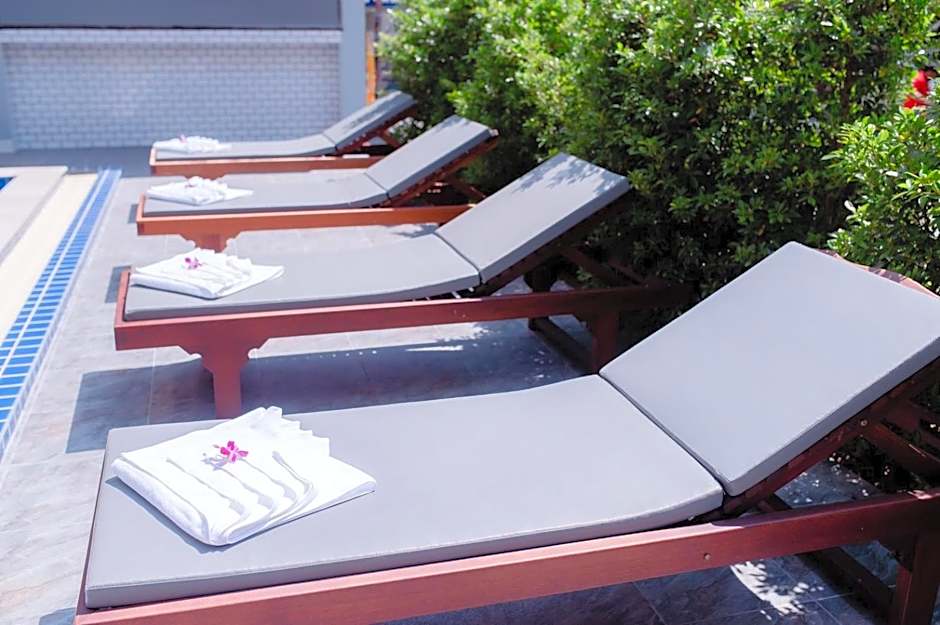 Coconut Grove Hotel Samui