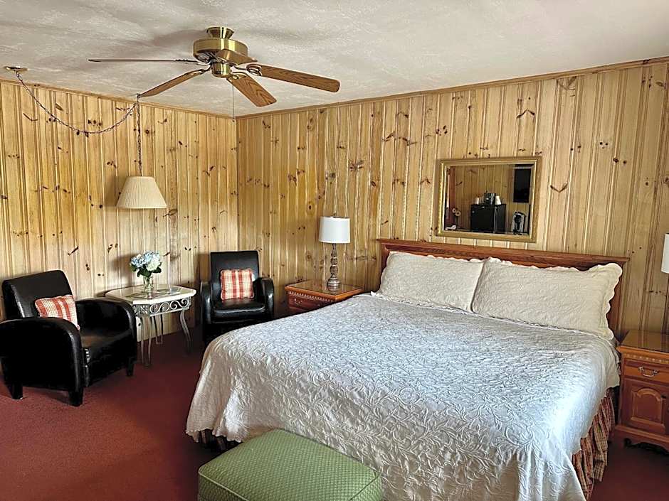 Azalea Garden Inn