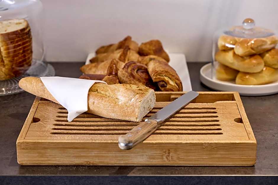 Alpha Hotel and Aparthotel