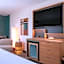 Marin Hilltop Hotel